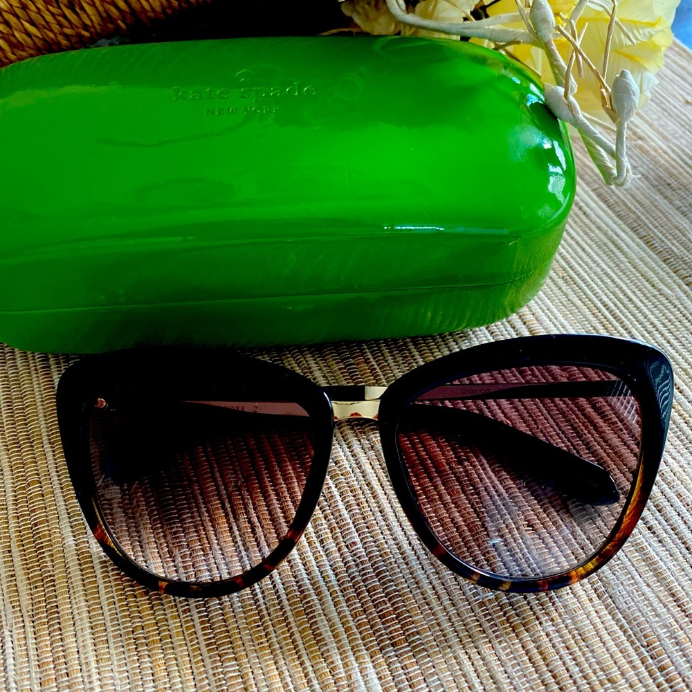 Kate Spade cat eye Sunglasses - Picture 1 of 4